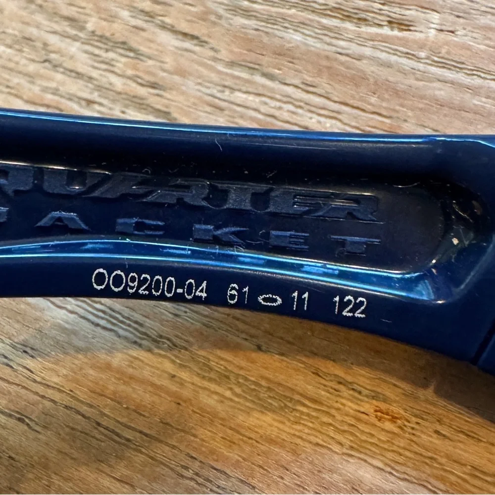 Oakley Quarter Jacket Youth & Small Face Polarized Galaxy Iridium Sunglasses. - Picture 6 of 6